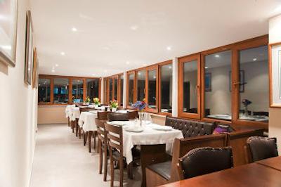 نواهس ارک هتل