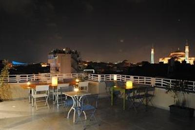 نواهس ارک هتل