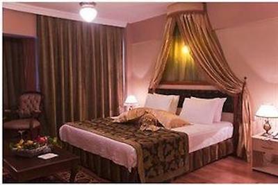 نواهس ارک هتل