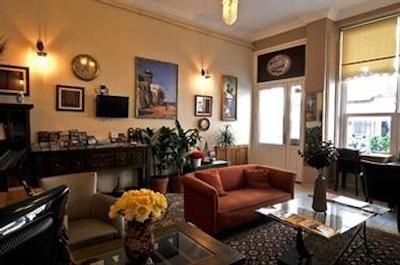 نواهس ارک هتل