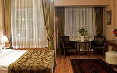 نواهس ارک هتل