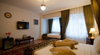 نواهس ارک هتل