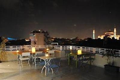 نواهس ارک هتل