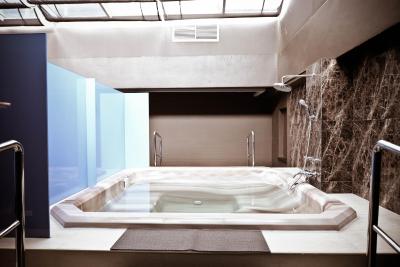 اس15 سوخومویت