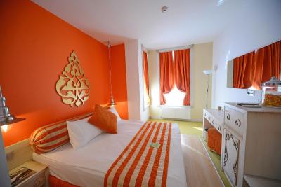 آدامار هتل-اسپشیال کتگوری