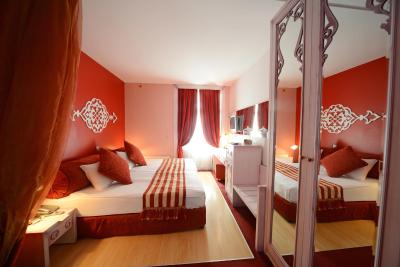 آدامار هتل-اسپشیال کتگوری