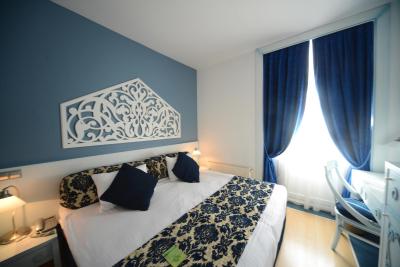 آدامار هتل-اسپشیال کتگوری