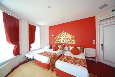 آدامار هتل-اسپشیال کتگوری