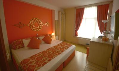 آدامار هتل-اسپشیال کتگوری