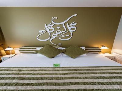 آدامار هتل-اسپشیال کتگوری