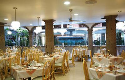 هتل 1970 پسادا گوادالاجارا کوریو کالکشن بای هیلتون