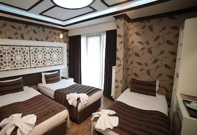 هتل بلک تولیپ