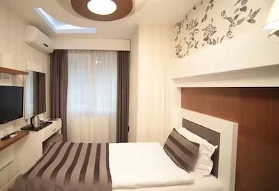 هتل بلک تولیپ