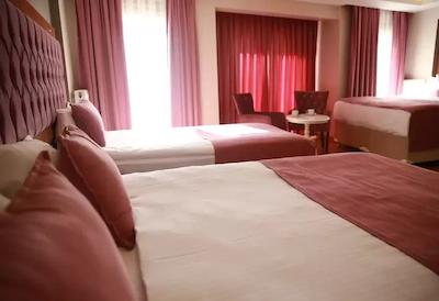 هتل بلک تولیپ