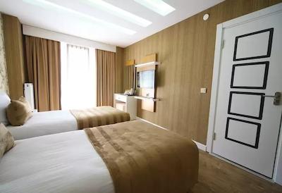 هتل بلک تولیپ