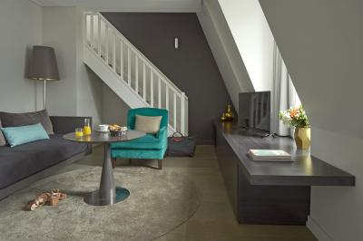 ایندیگو پاریز-اُپرا