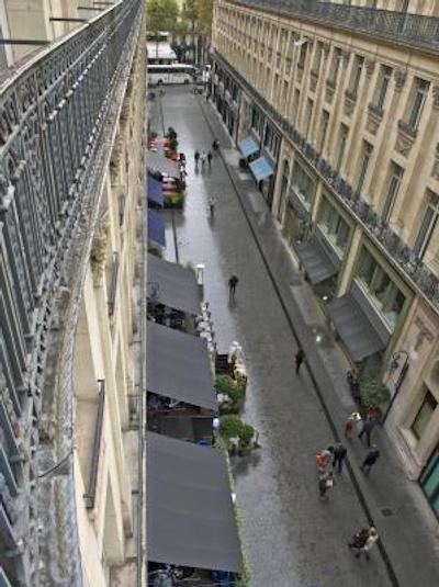 ایندیگو پاریز-اُپرا