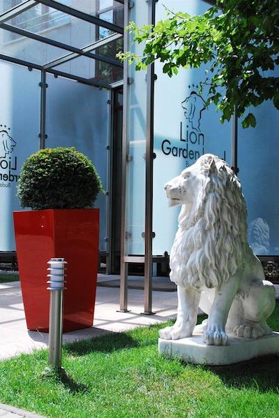 لینز گاردن هتل بوداپست