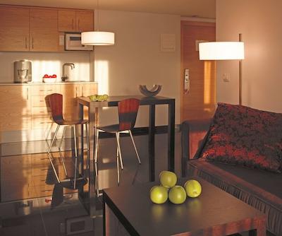 هسپریا بارسلنا فیرا سویتز