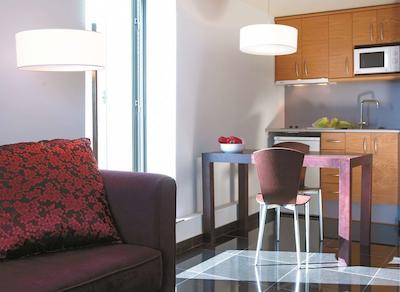 هسپریا بارسلنا فیرا سویتز