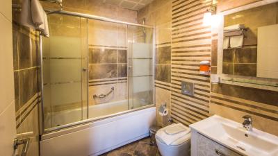 مونتاگنا هارا هتل