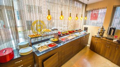 مونتاگنا هارا هتل