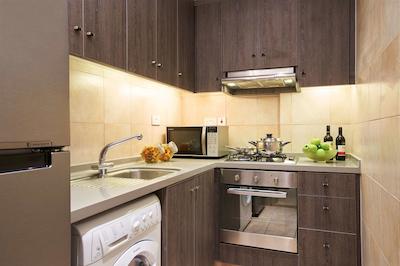 ریجنسی هاوس