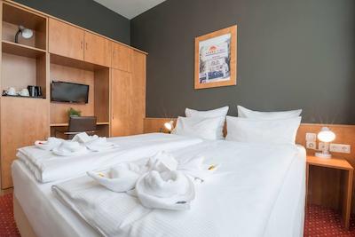 بست وسترن امدیا پاساو