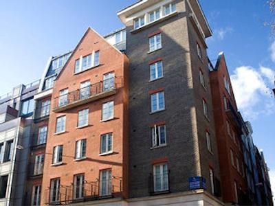 مارلین کویین استریت