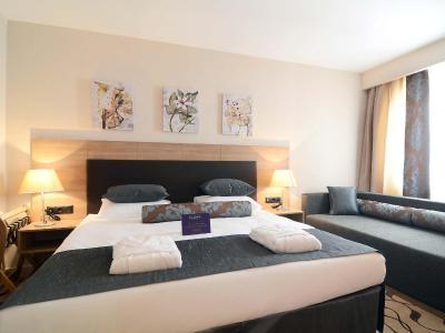 لیستانا هتل