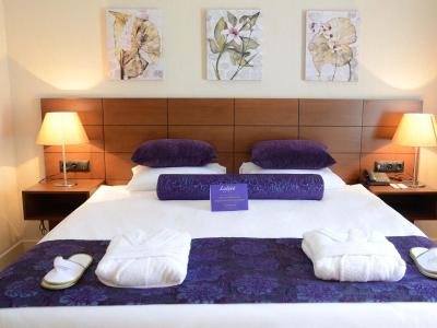 لیستانا هتل