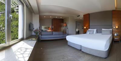 هتل آرکادیا بلو