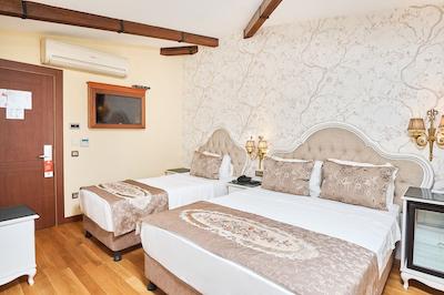 بست وسترن امپایر پالاس