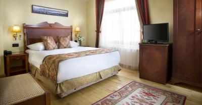 بست وسترن امپایر پالاس