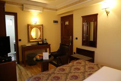 بست وسترن امپایر پالاس