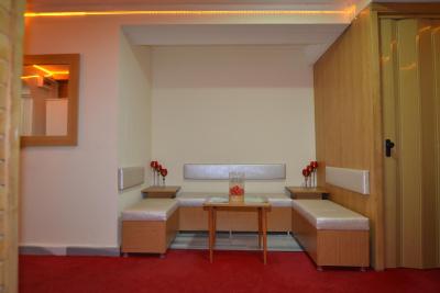 بست وسترن امپایر پالاس