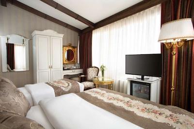 بست وسترن امپایر پالاس