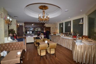 بست وسترن امپایر پالاس