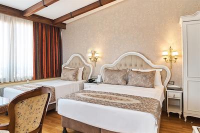 بست وسترن امپایر پالاس