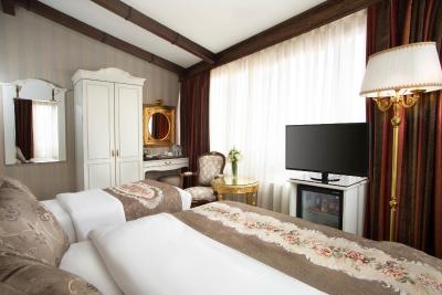 بست وسترن امپایر پالاس