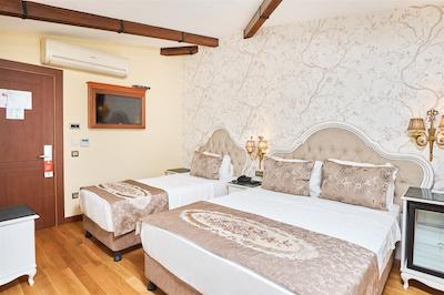 بست وسترن امپایر پالاس