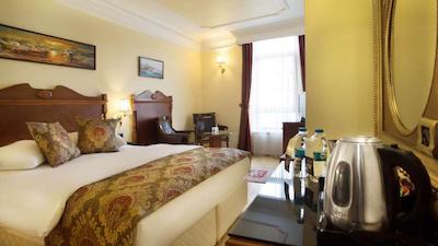 بست وسترن امپایر پالاس