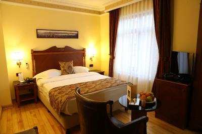 بست وسترن امپایر پالاس