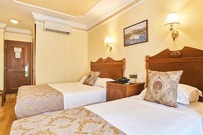 بست وسترن امپایر پالاس