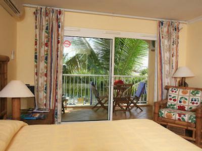 کاریبز بیچ هتل