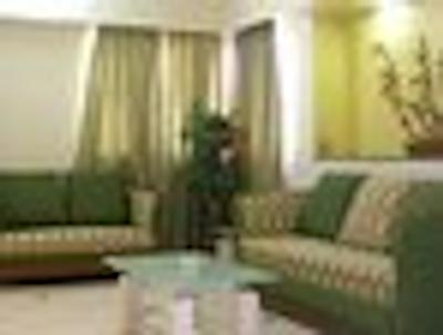 اسیسُنز اونده