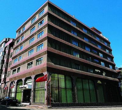 اربوی هتل-سیرکچی گروپ