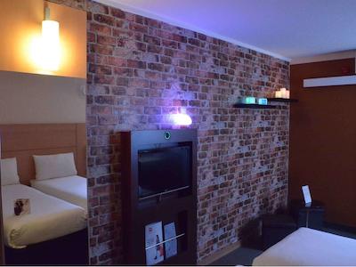 ایبیز لندن سیتی-شردیچ هتل