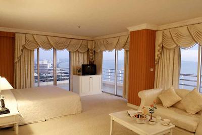 آدریاتیک پالاس