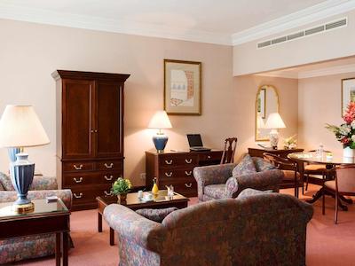 آل هامرا هتل ماناجد بای اکسر